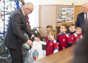 Marius Stan a fost colindat de copiii de la Oţelul / „Poate unul dintre ei va fi noul Messi”