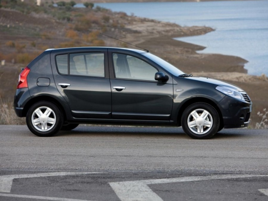 Dacia a produs 1,5 milioane de automobile Logan şi Sandero