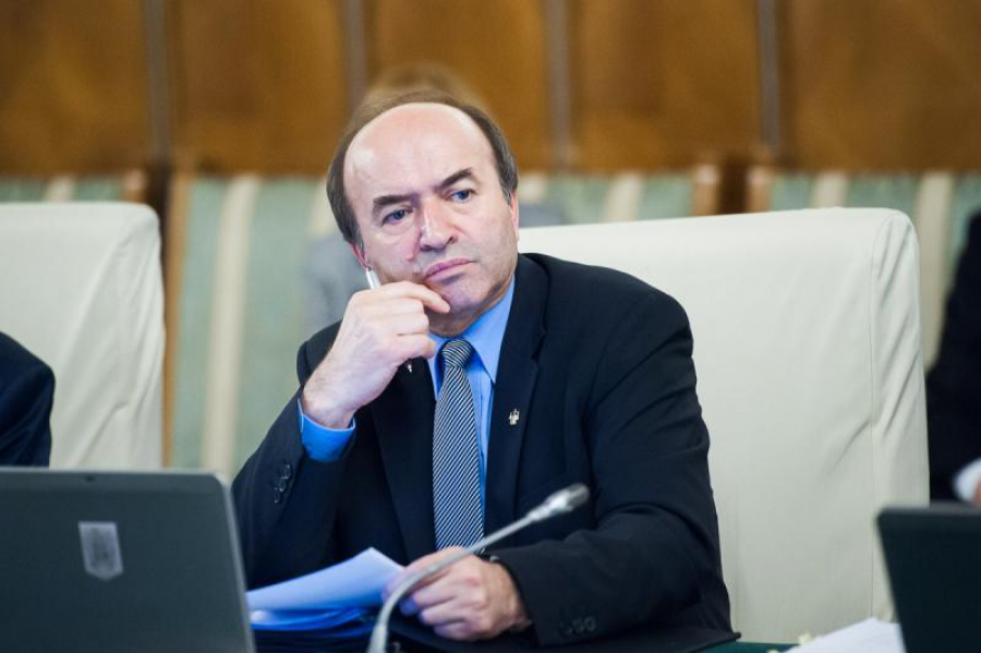 UPDATE | Tudorel Toader a anunţat că nu se va face o propunere de numire în funcţia de procuror şef al DNA. Procedura va fi reluată