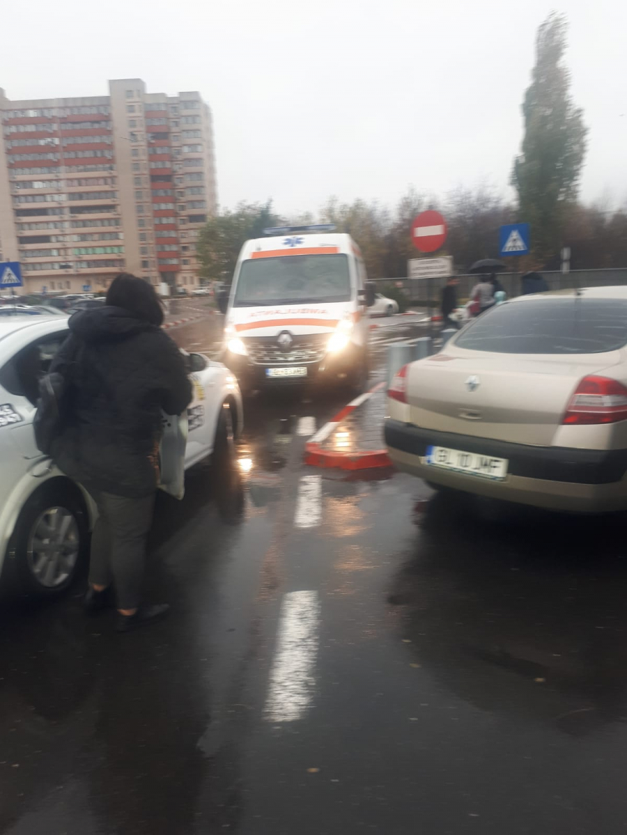 Tragedie la mall. Un bărbat a căzut din picioare și a murit sub ochii clienților