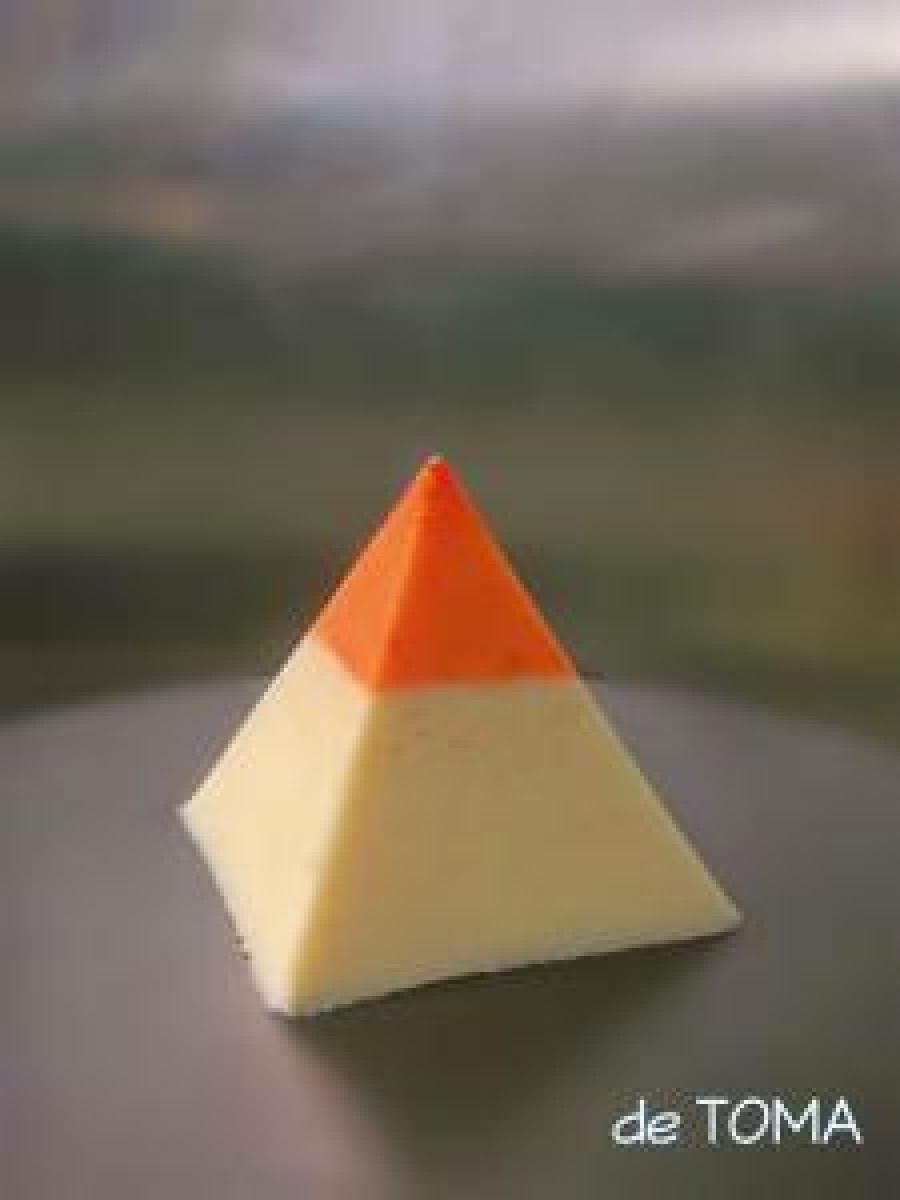 Imaginaţie în bucătărie: De la ciorba în formă de piramidă la balonul comestibil umplut cu heliu (FOTO&VIDEO)