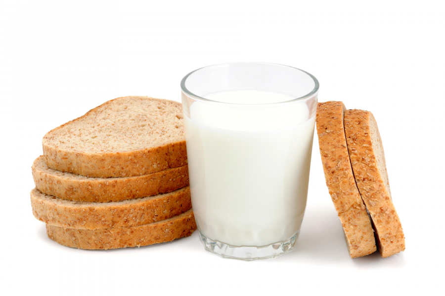 Ce alimente nu trebuie combinate niciodată cu laptele, pentru un metabolism cât mai bun