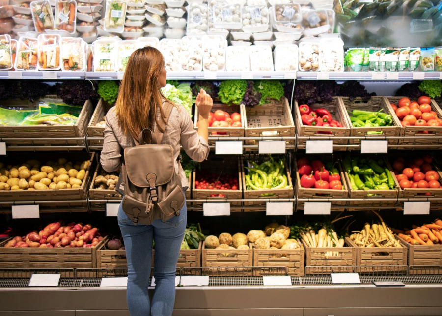 Supermarketurile, controlate la... angajați