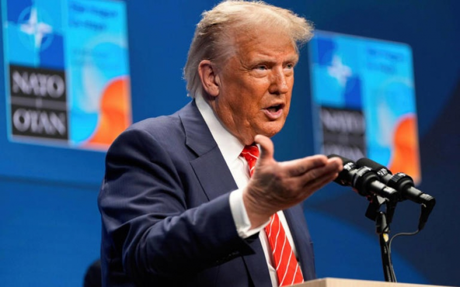 Donald Trump cere NATO oprirea importurilor de petrol rusesc
