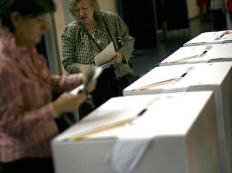 CC va decide cu o majoritate de două treimi asupra valabilităţii referendumului