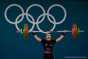 Românca Mihaela Cambei - vicecampioană olimpică la haltere
