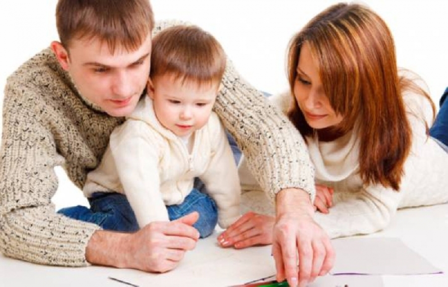 Legea ADOPŢIILOR, modificată radical în favoarea copiilor