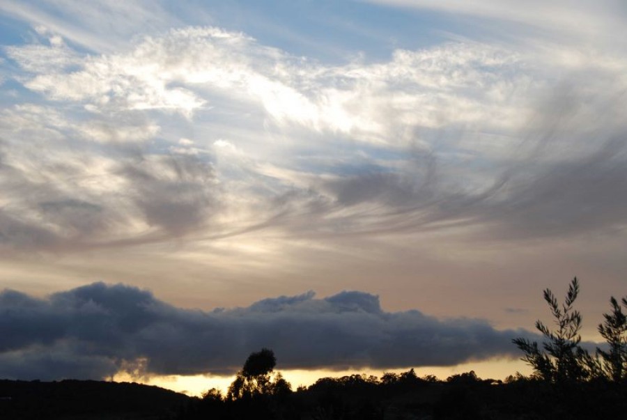 PROGNOZA METEO pentru perioada 27 mai - 9 iunie: Vreme instabilă, cu temperaturi de vară, dar şi averse