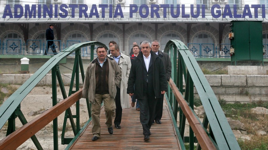 INTERVIU cu fostul premier Călin Popescu Tăriceanu: "Porturile sunt mai importante decât podul peste Dunăre"