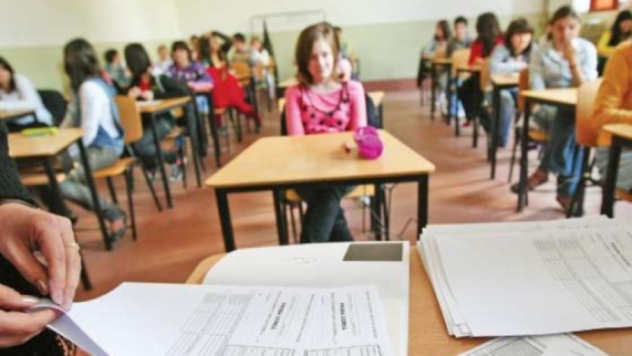 Când se prezintă elevii la centrele de susţinere a examenului de evaluare naţională