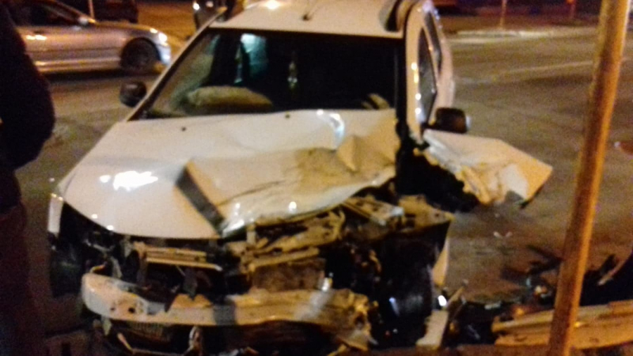 Cinci persoane au fost rănite în urma unui accident rutier