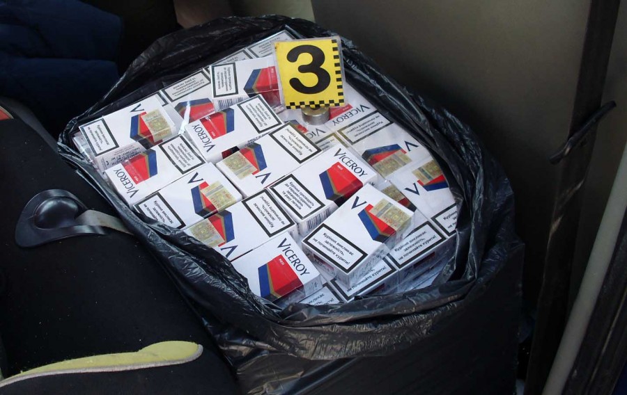 Traficanţii de tutun au pierdut praful de pe tobă! Iată cât au reuşit să recupereze autorităţile de la micii contrabandişti