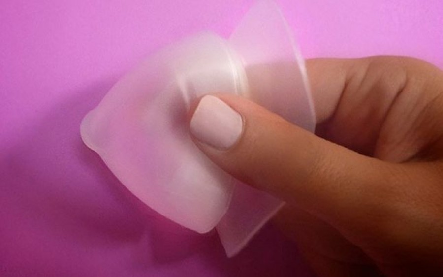Prezervativul pentru femei este din nou la modă
