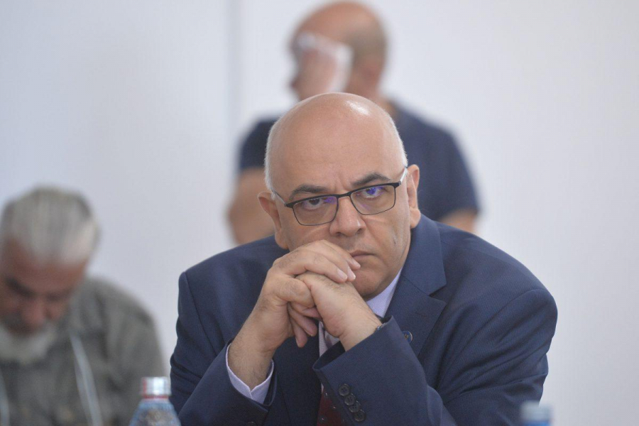 Raed Arafat vrea cursuri de prim-ajutor în programa şcolară