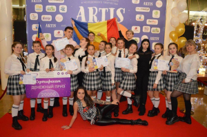Cum i-a lăsat ”Voces” fără glas pe ruşi/ Performanţă la Festivalul ARTIS 2019 din Sankt Petersburg (FOTO)