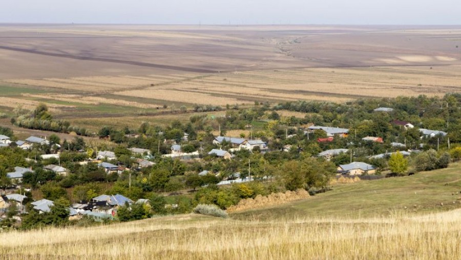 Protest organizat la Izvoarele / Ecologiştii cer răspunsuri concrete în cazul sutelor de cutremure