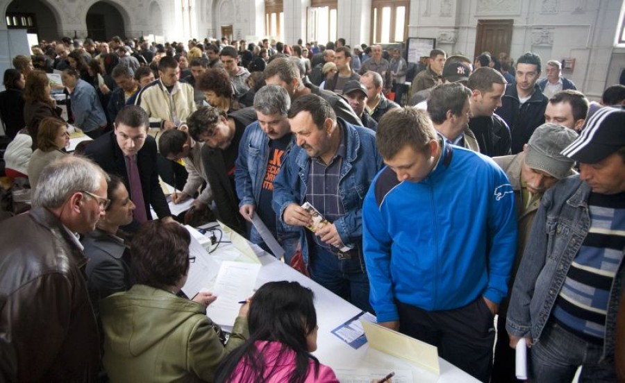 Cum va evolua piaţa muncii la Galaţi / Oportunităţi de angajare în 2014