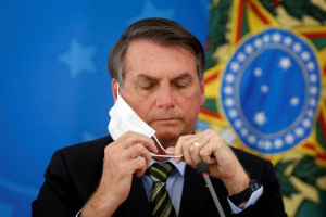 Președintele brazilian Jair Bolsonaro, acuzat de crime „intenționate” în criza COVID-19