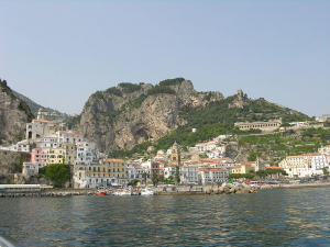 Top zece destinaţii de pe Coasta Amalfitană