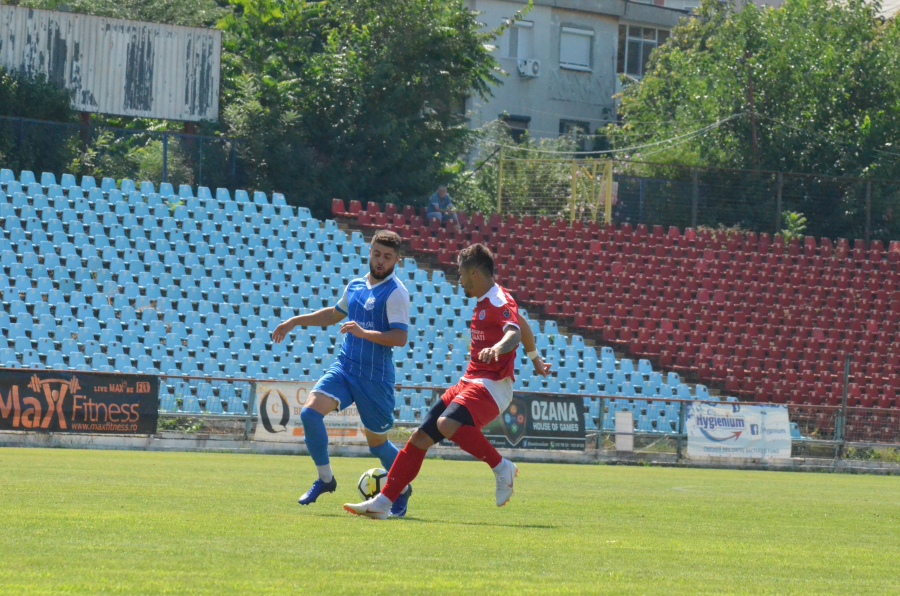 Oțelul continuă cu punctaj maxim, Sporting a cedat spre final