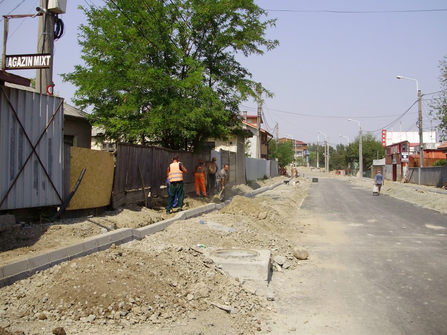 Coşmarul de pe Frunzei: O stradă-n pantă, bătăi de cap pentru constructori