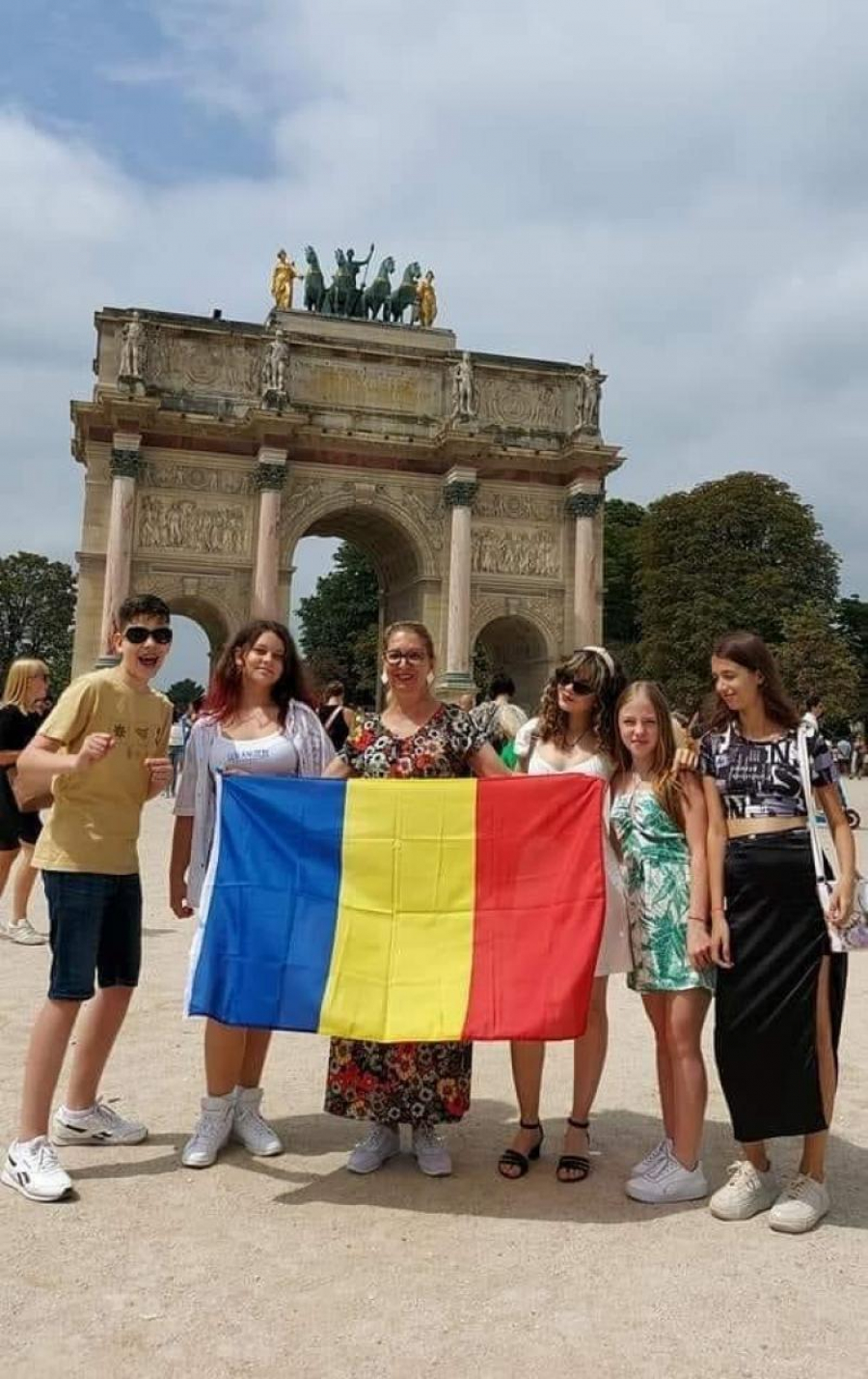 Tineri gălăţeni talentați, la Paris