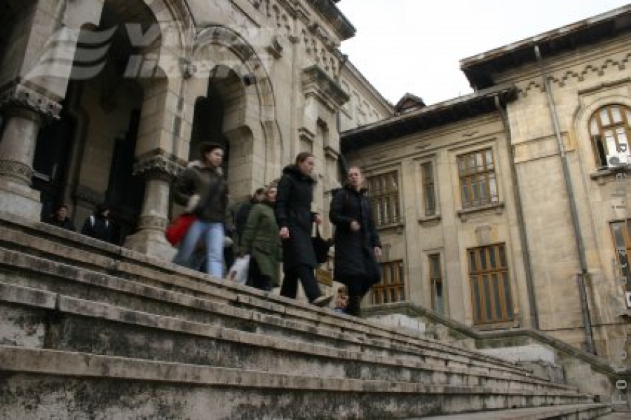 Universitatea, încălzită parţial