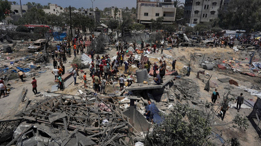 Atacuri israeliene intense în Gaza