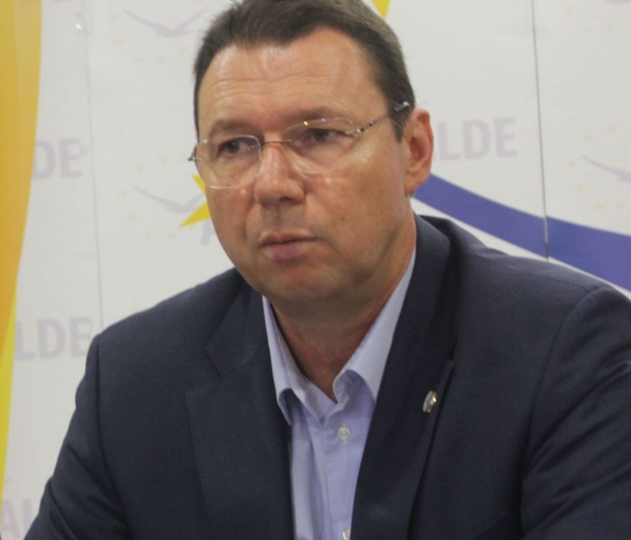 Preşedintele ALDE Galaţi, Cristian Dima: La 143 de ani de la înființarea primului partid liberal, ALDE duce mai departe flacăra liberalismului în România