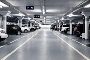 Mașinile cu GPL, interzise în parcările subterane