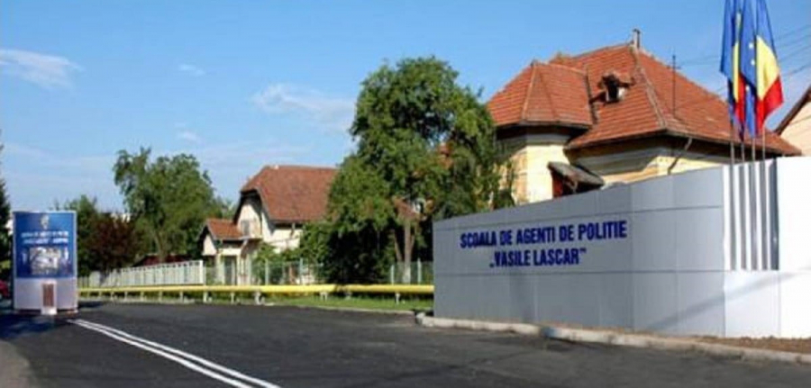 Tinerii gălățeni nu vor să poarte uniformă. Dezinteres cu repetiție pentru școlile militare