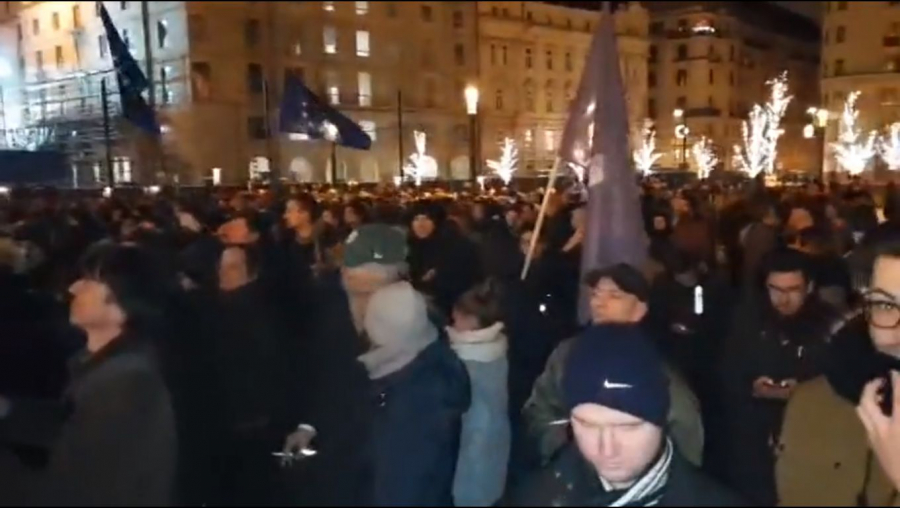 UPDATE | Proteste la Budapesta împotriva ”legii sclaviei”