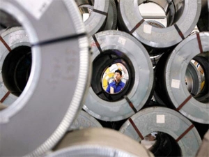 ArcelorMittal trage un semnal de alarmă: SIDERURGIA europeană, AMENINŢATĂ de oţelul chinezesc