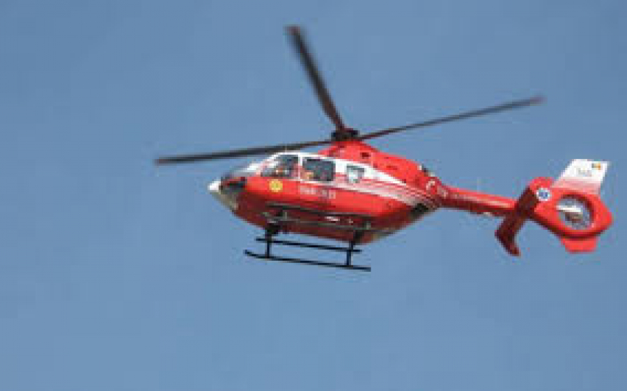 Copil de șapte ani, rănit grav într-un accident pe DN26. A fost preluat, în comă, de elicopterul SMURD