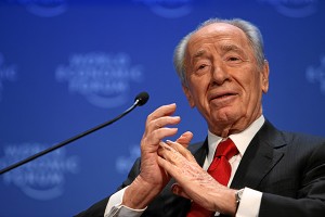 Un atac împotriva Iranului este &quot;din ce în ce mai probabil&quot;, afirmă preşedintele Israelului