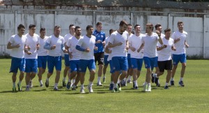 Cu trei săptămâni înainte de startul sezonului, REUNIREA Oţelului n-a adus prea multe RĂSPUNSURI