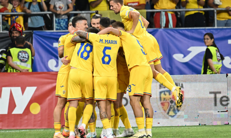 România, șase puncte după prima „dublă”