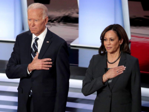 Senatoarea de culoare Kamala Harris, în cursa vicepreşedinţilor SUA