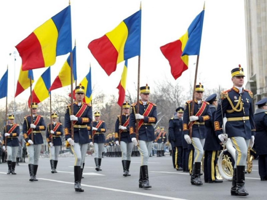 1.500 de militari vor defila de Ziua Națională