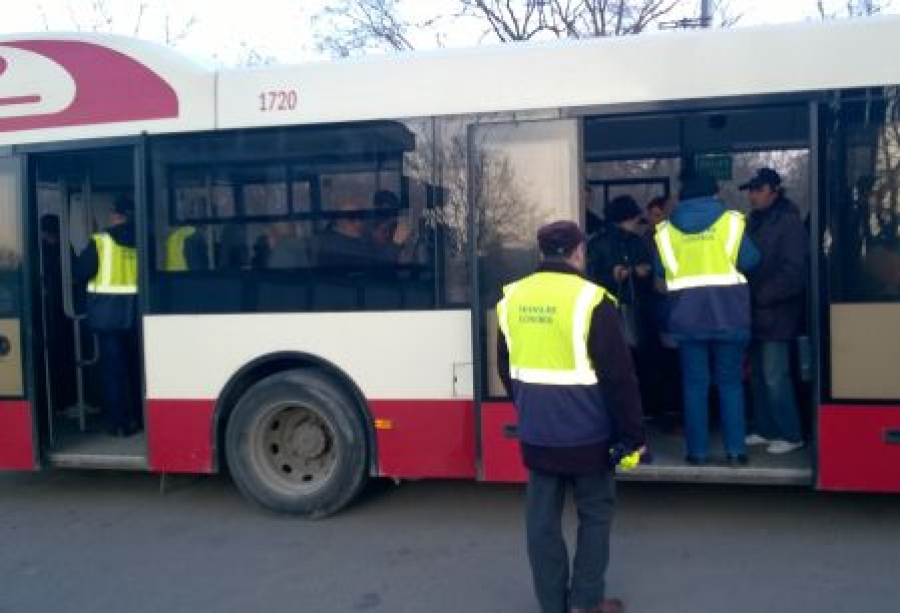 Program inedit: CONTROLOR pentru o zi, pe autobuzele TRANSURB