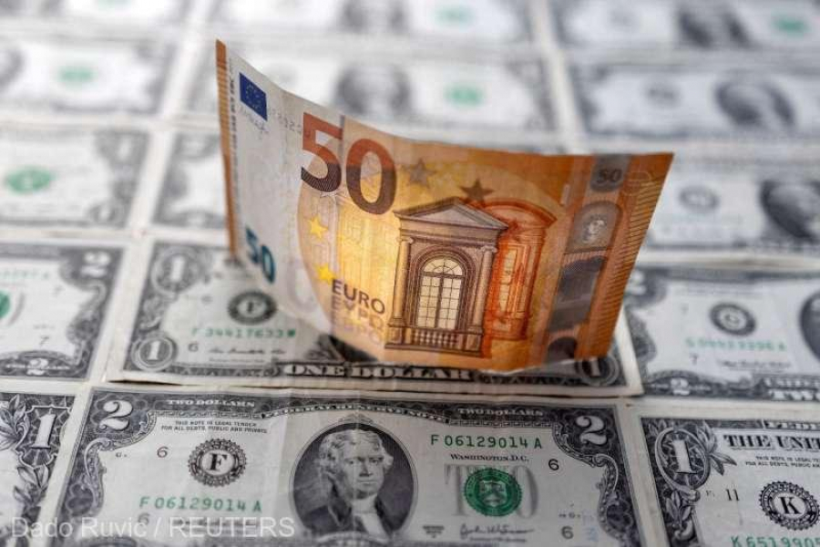 Moneda euro a coborât sub pragul simbolic de un dolar