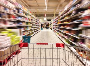 Programul supermarketurilor şi cele mai tari oferte de Paşti