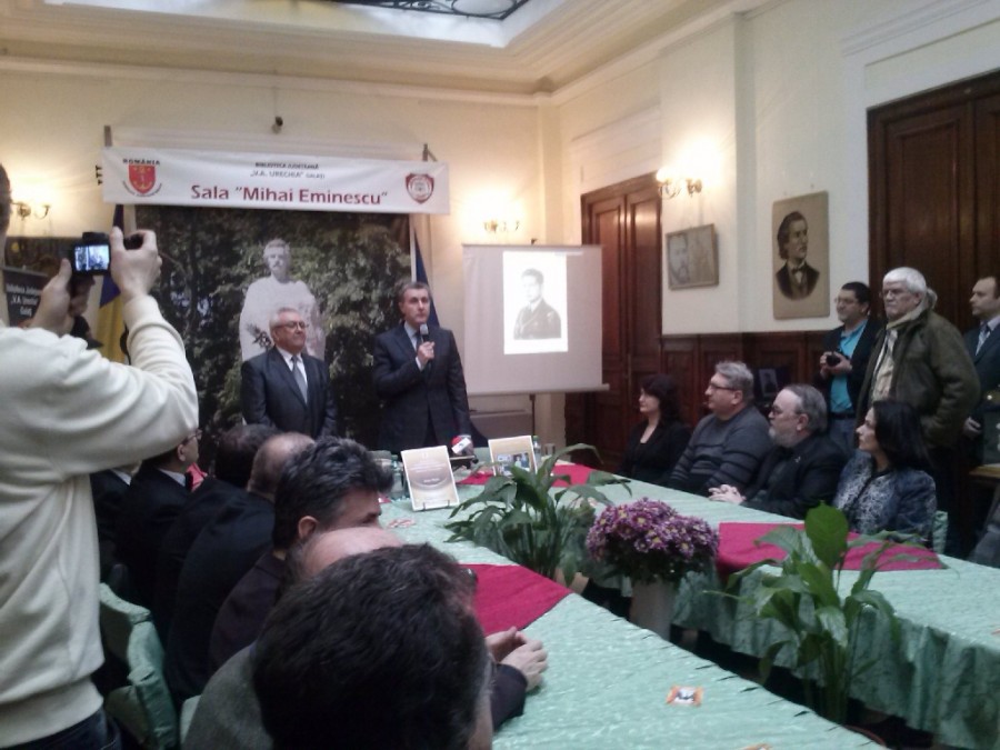Principele Radu, în vizită la Biblioteca Judeţeană din Galaţi/ SUCCES de public la lansarea „Cărţilor Regale”!