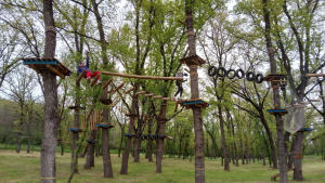 A fost inaugurat primul parc de aventură din Galați. Atracții noi în Pădurea Gârboavele (FOTO și VIDEO)
