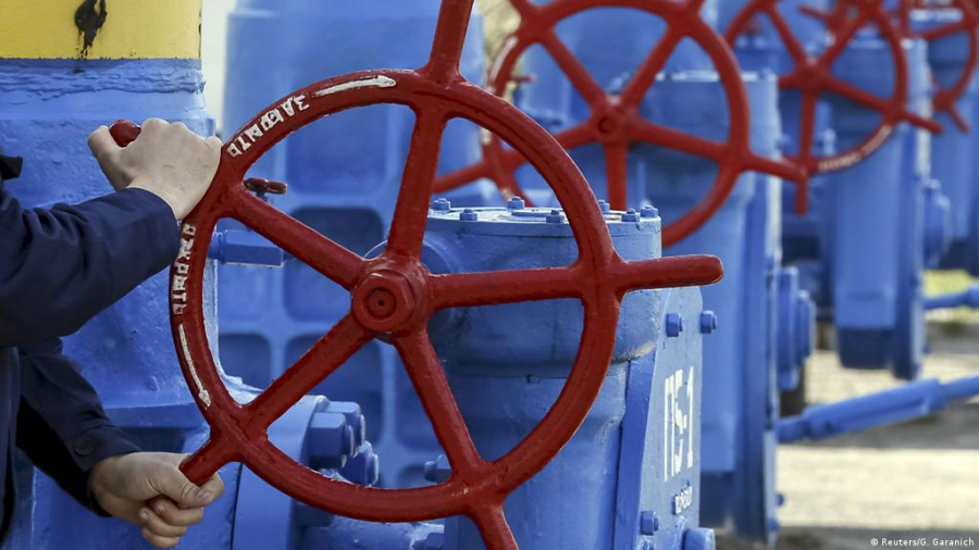 Gazprom reduce la jumătate livrările de gaze către Republica Moldova