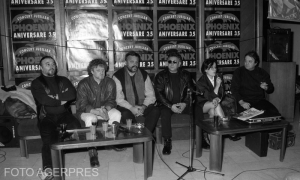 Formația Phoenix la lansarea albumului Aniversare 35 Foto: AGERPRES