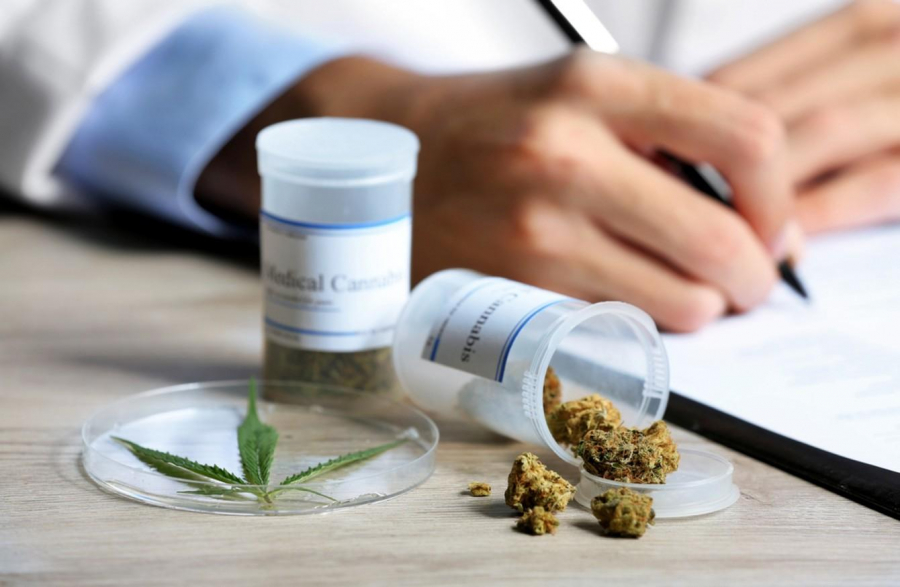 Proiect pentru legalizarea canabisului medicinal în România