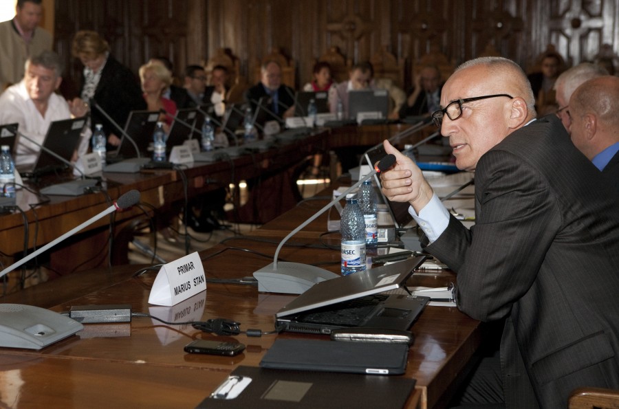 Asigurările primarului Marius Stan: „Gălăţenii nu vor plăti mai mult pentru căldură!”