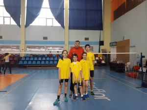 Badminton. Echipa Şcolii 29, la finala naţională