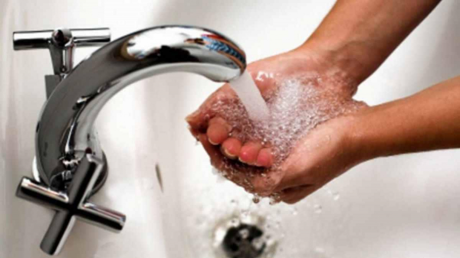 Apa de la robinet are concentrație maximă de clor